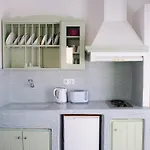Nikos Place Apartmán *