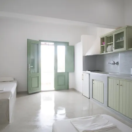 アパート Nikos Place