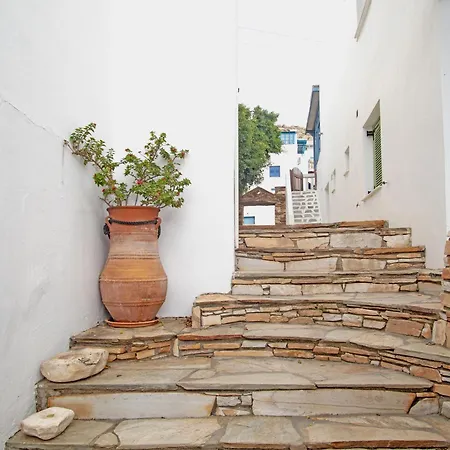 Apartment Nikos Place Chora