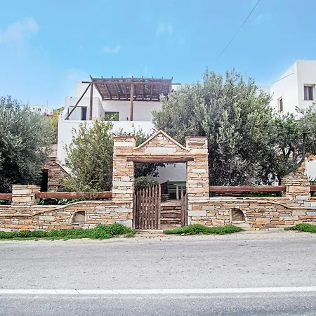 Nikos Place Apartment