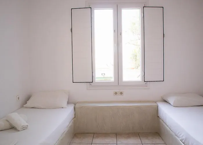 Nikos Place 아파트 *