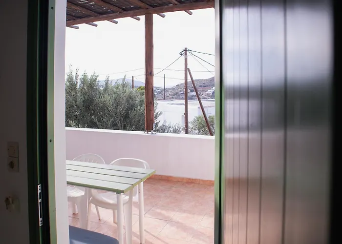 Nikos Place شقة *